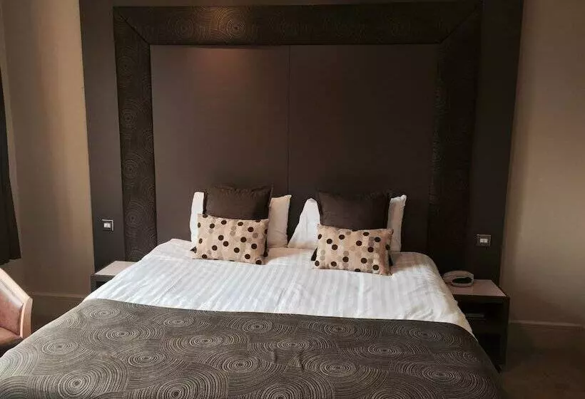 اتاق اکونومی, Regent Hotel Doncaster