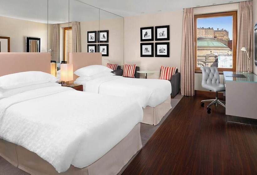 스탠다드 전망 룸, Sheraton Grand Hotel & Spa