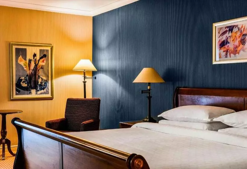 ダブルベッドのクラシックルーム, Sheraton Skyline Hotel London Heathrow