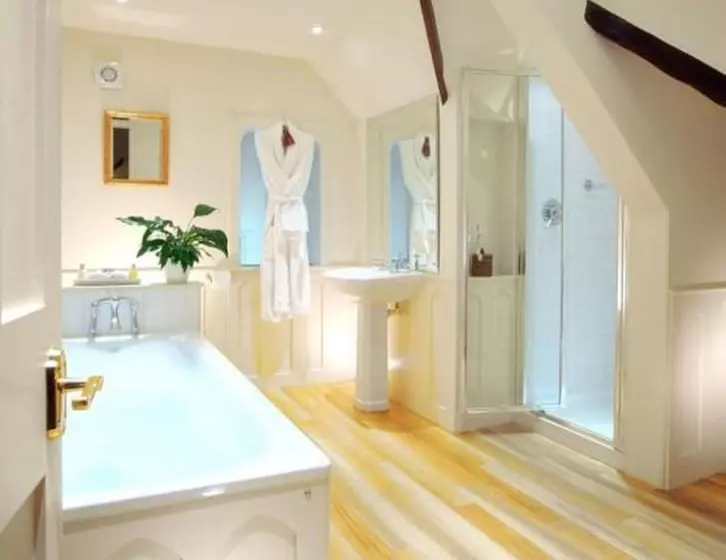 اتاق کلاسیک, The Bath Priory  A Relais & Chateaux