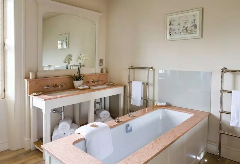 اتاق لوکس, The Bath Priory  A Relais & Chateaux