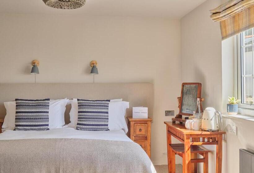 스탠다드 룸, The Old Ferry Inn