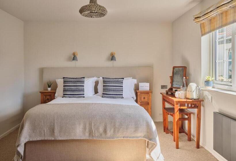 스탠다드 룸, The Old Ferry Inn