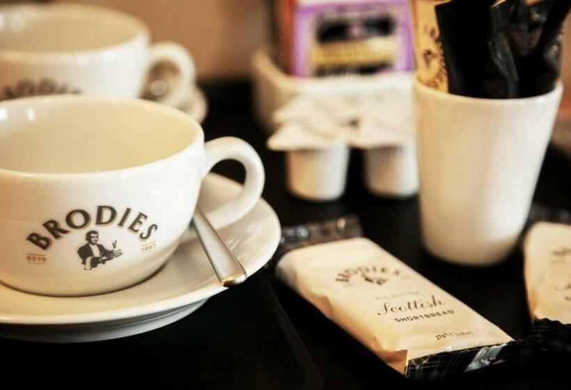 غرفة تنفيذية, Trout