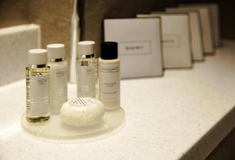 غرفة سوبيريور, Trout