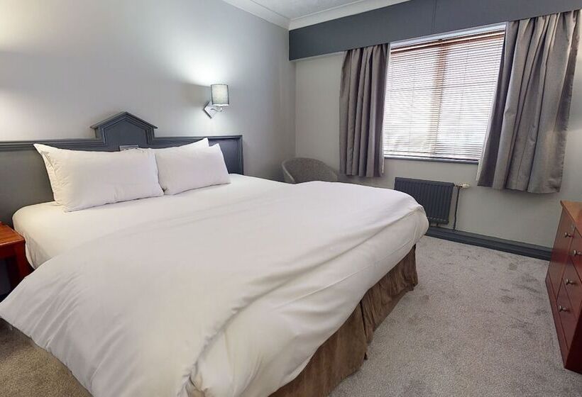 Номер Стандарт, Village Hotel Manchester Hyde
