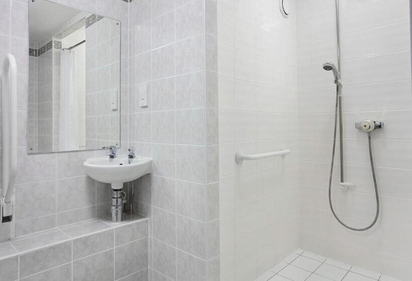 Номер Стандарт, Leonardo Hotel and Conference Venue Aberdeen Airport