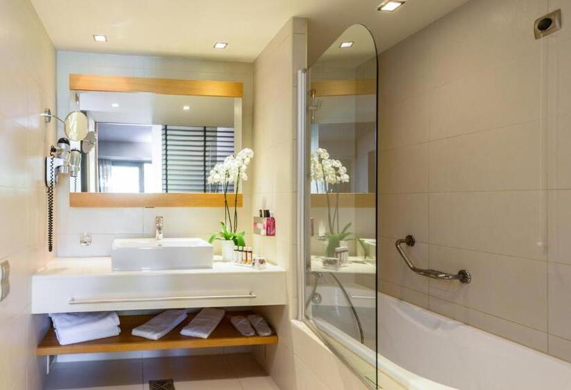 수피리어 룸 가든 전망, Alexander Beach Hotel & Spa