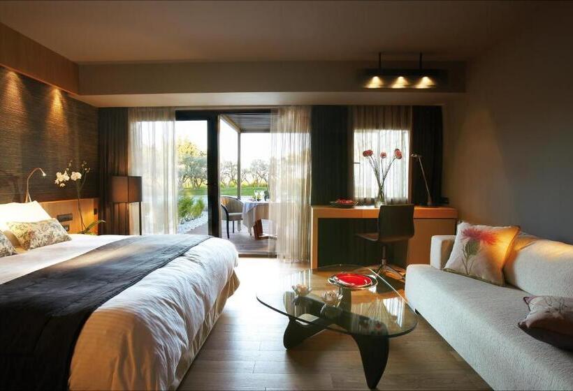 수피리어 룸 가든 전망, Alexander Beach Hotel & Spa