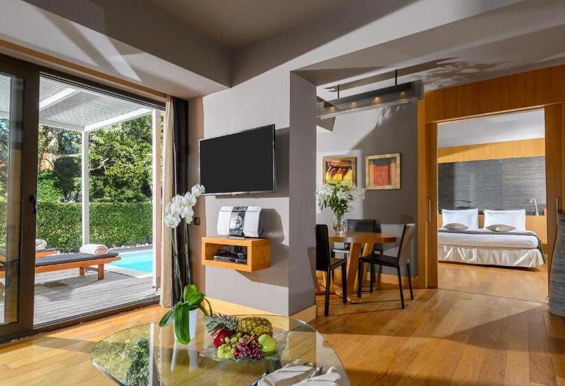 디럭스 스위트, Alexander Beach Hotel & Spa