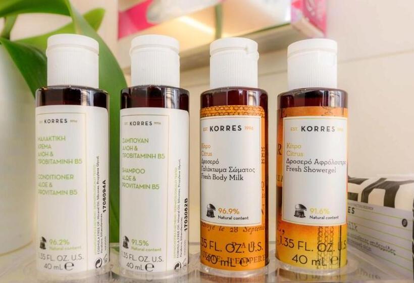 수피리어 룸 풀장 전망, Alexander Beach Hotel & Spa