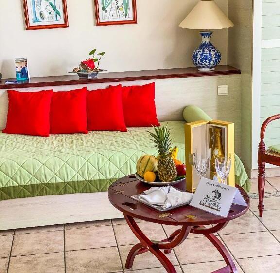 سوییت سوپریور با چشمانداز دریا, Auberge De La Vieille Tour