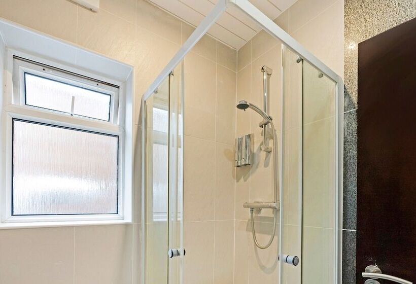 스탠다드 싱글 룸, Baltimore