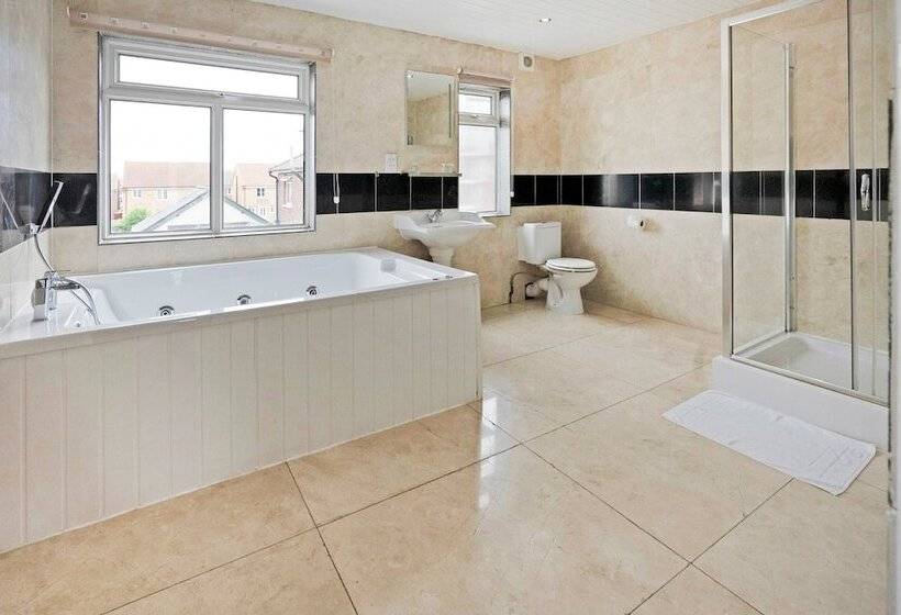 스탠다드 룸, Baltimore