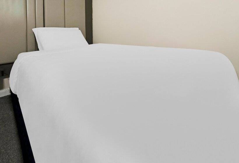 스탠다드 룸, Baltimore