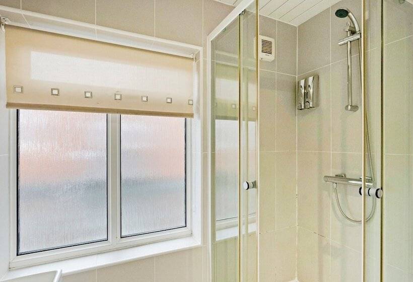 스탠다드 트리플 룸, Baltimore