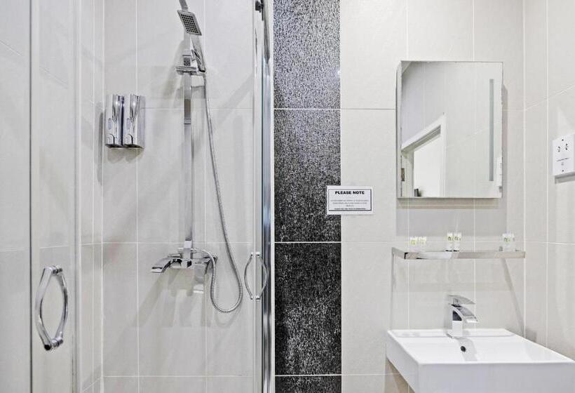 스탠다드 룸, Baltimore