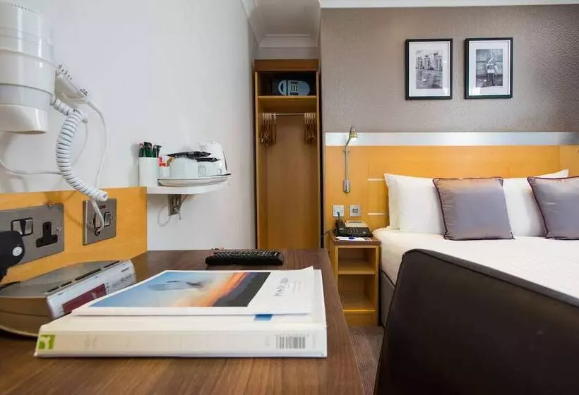 ファミリールーム, Best Western Victoria Palace
