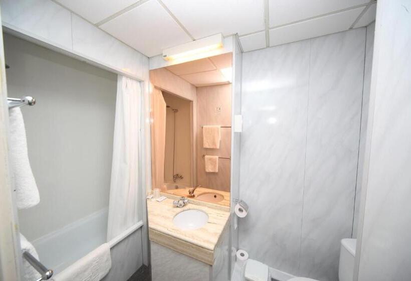 اتاق استاندارد یک نفره, Bristol