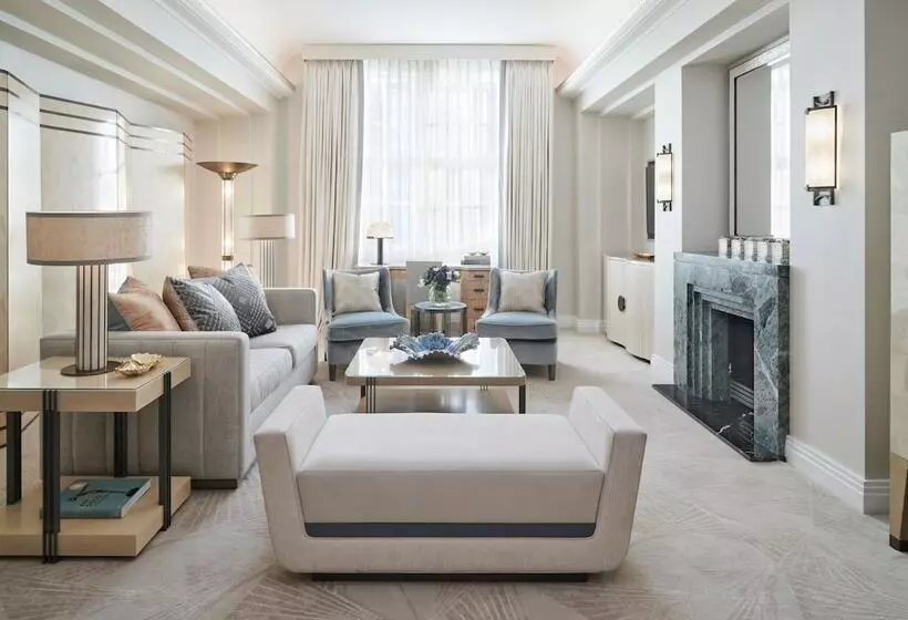 سوییت, Claridge S, Maybourne Hotel Collection