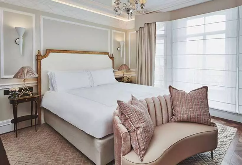 Suite with Terrace, Claridge S, Maybourne