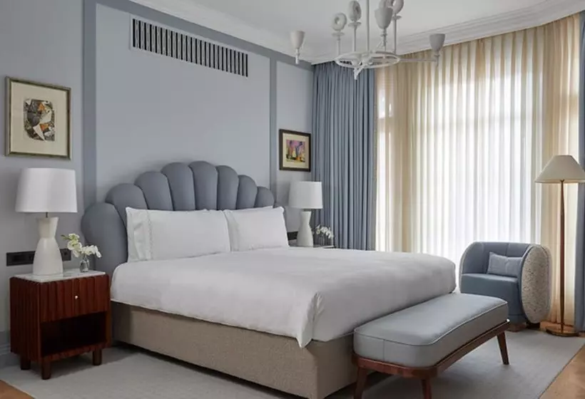 Suite with Terrace, Claridge S, Maybourne