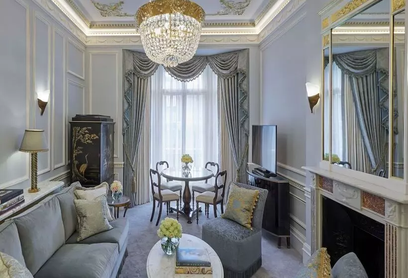 سوییت, Claridge S, Maybourne Hotel Collection