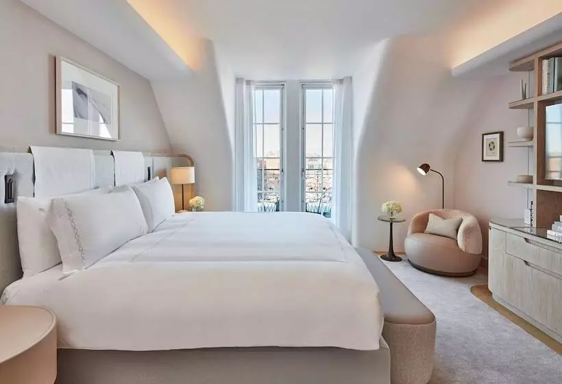 اتاق استاندارد با بالکن, Claridge S, Maybourne
