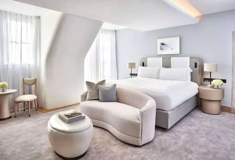 اتاق استاندارد با بالکن, Claridge S, Maybourne