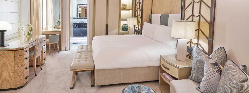 스탠다드 룸 킹사이즈 침대, Claridge S, Maybourne Hotel Collection