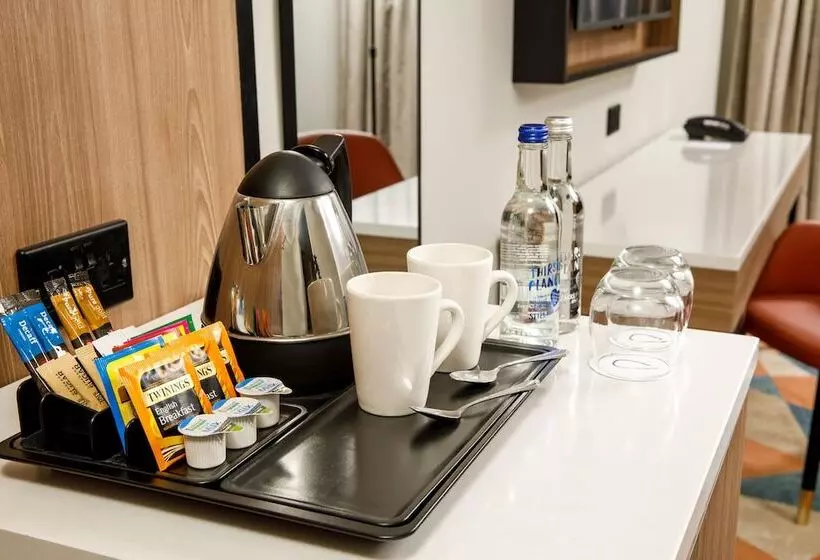 デラックスルーム, Delta Hotels By Marriott Warwick
