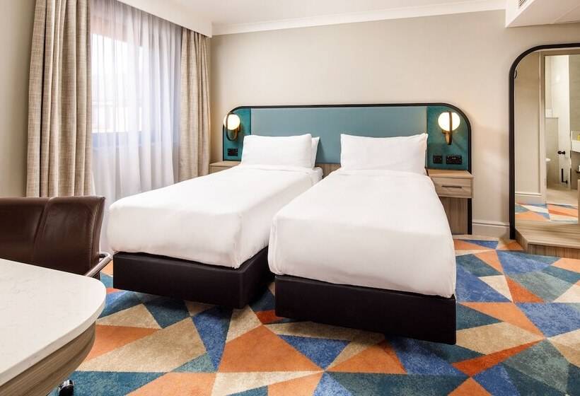 Номер Стандарт, Delta Hotels By Marriott Warwick