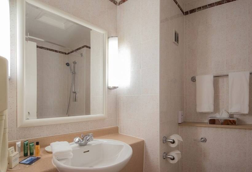 标准间, Delta Hotels By Marriott Warwick