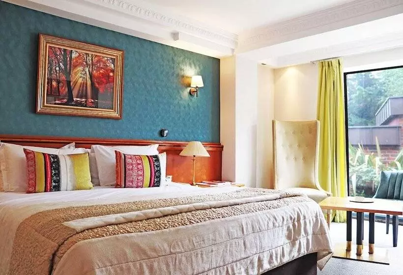 Junior Suite, Fredrick S Hotel Restaurant Spa