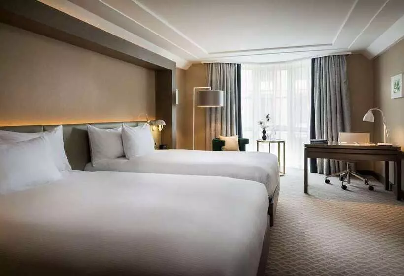 エクゼクティブルーム, Hilton Athens
