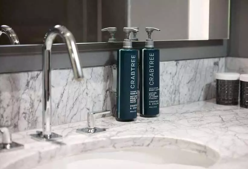 エクゼクティブルーム, Hilton Athens