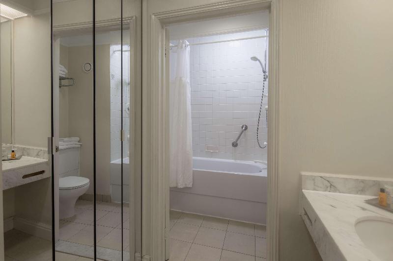 غرفة ديلوكس عائلية, Hilton Leicester