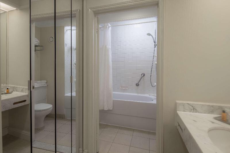 غرفة ديلوكس عائلية, Hilton Leicester