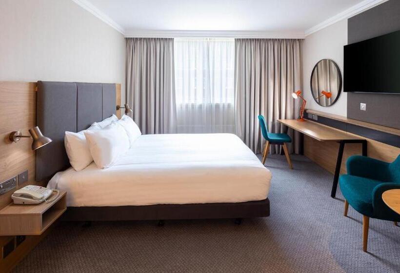 Номер Стандарт Адаптированный для Инвалидов, Holiday Inn High Wycombe M40, Jct.4, An Ihg
