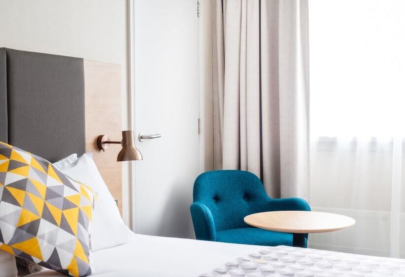 プレミアムルーム, Holiday Inn High Wycombe M40, Jct.4, An Ihg