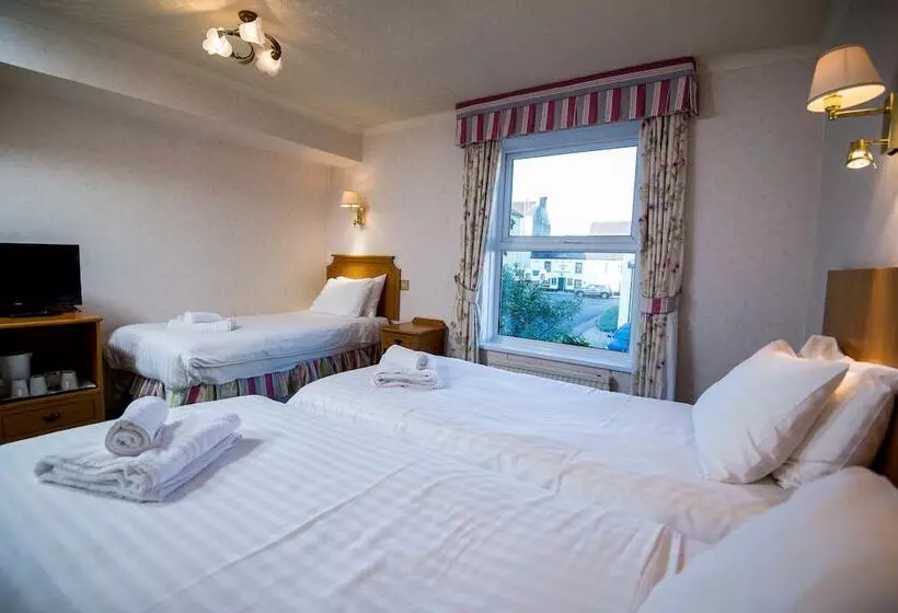 اتاق استاندارد سه نفره, Ivy Bush Royal Hotel By Compass Hospitality