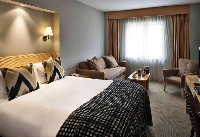 Классический Номер, Mercure London Stainesuponthames