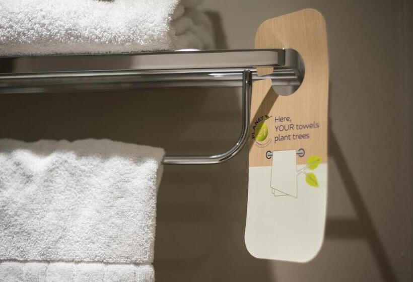 Номер Superior, Mercure Milton Keynes