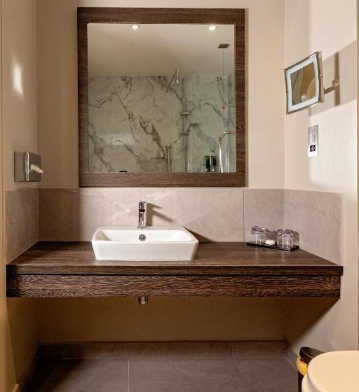 חדר סופריור, Mercure Milton Keynes