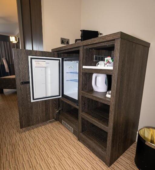 Номер Престиж, Mercure Milton Keynes