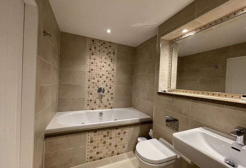 디럭스 룸, Park Farm