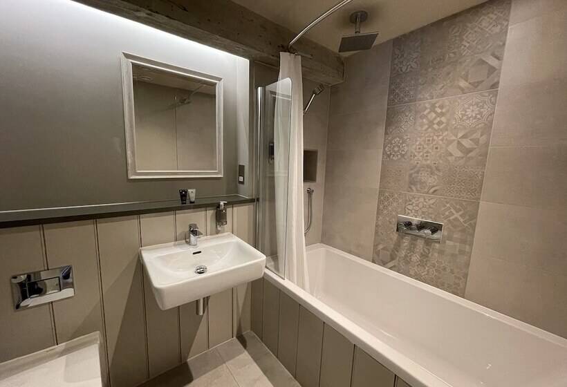 디럭스 룸, Park Farm