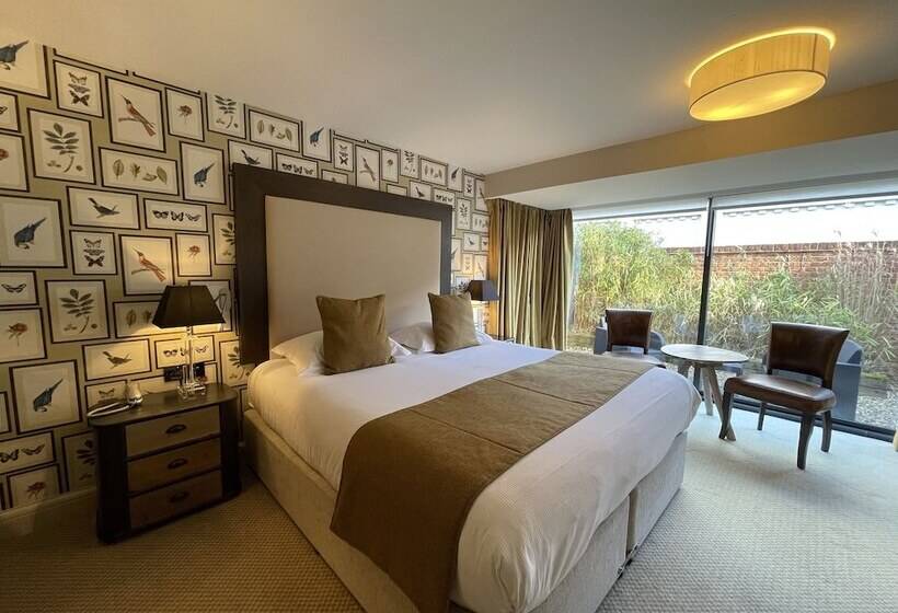 디럭스 룸, Park Farm