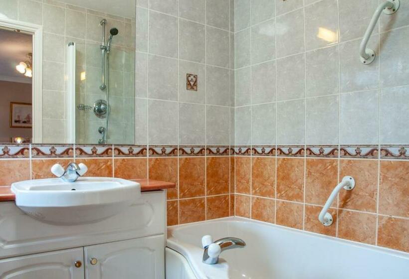 스탠다드 룸, Porth Avallen