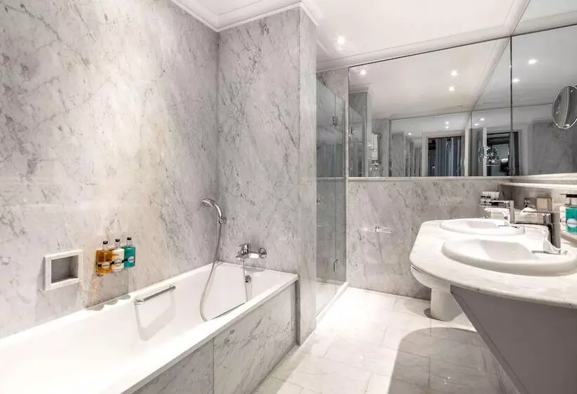 سوییت جونیور, Radisson Blu Hotel, London South Kensington   Formerly Vanderbilt